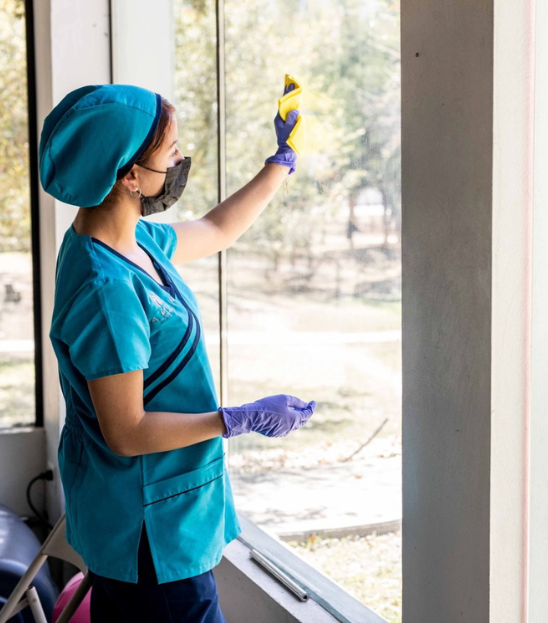 HENA | Expertos en Limpieza y Mantenimiento Industrial